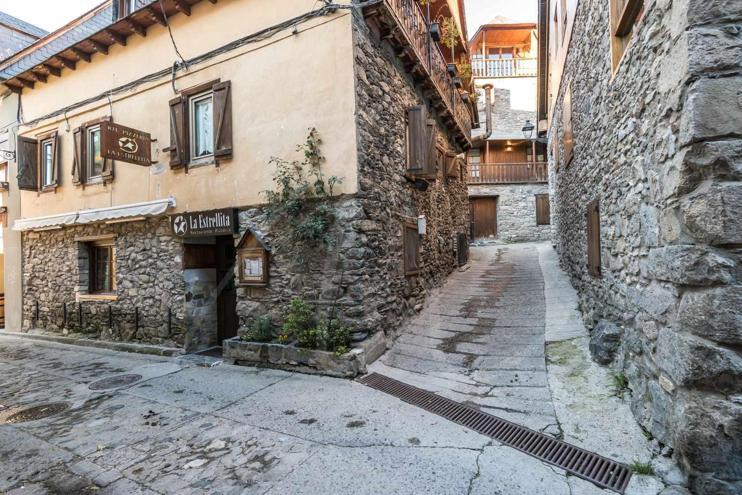 Casa Marimanha By Seamount Rentals Salardú Dış mekan fotoğraf
